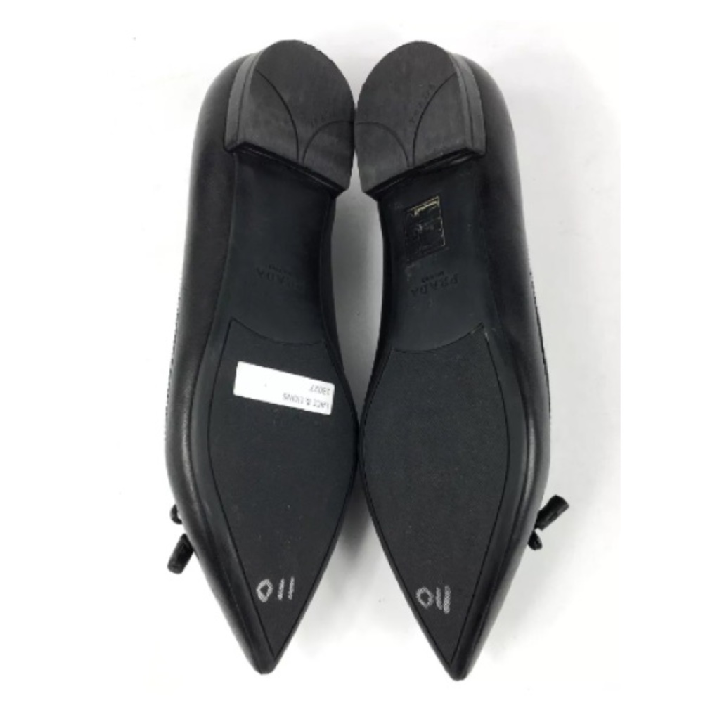 Size 5 / 35 PRADA Black Calf Leather Flats - Picture 8 of 12